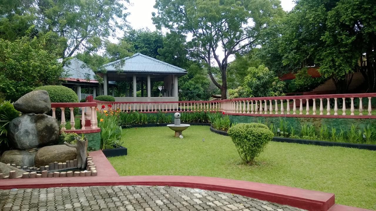 טיסמהרמה Kodigahawewa Forest Resort מראה חיצוני תמונה