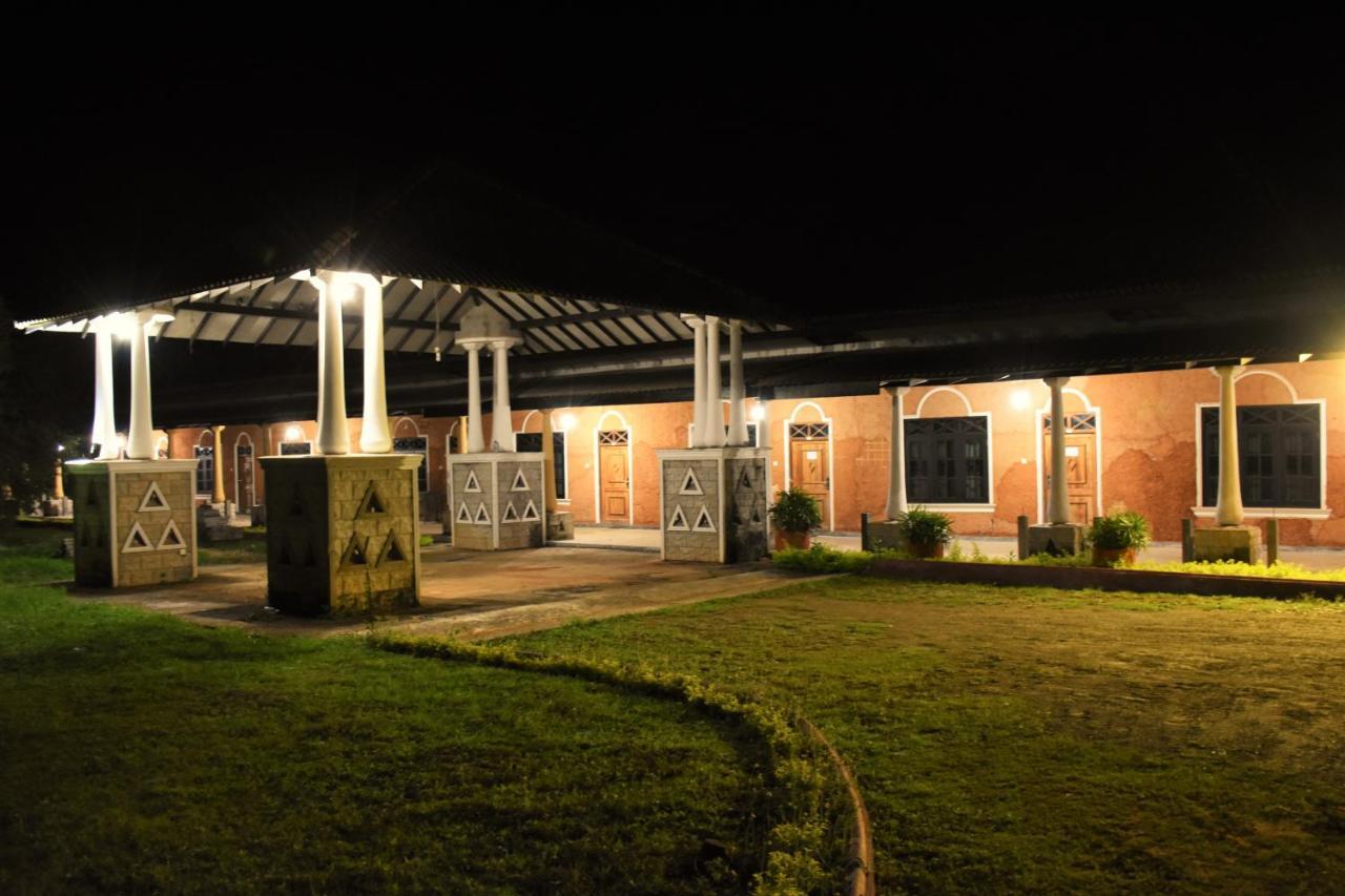 טיסמהרמה Kodigahawewa Forest Resort מראה חיצוני תמונה