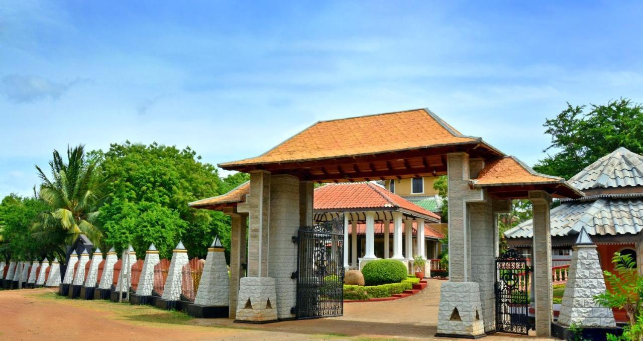 טיסמהרמה Kodigahawewa Forest Resort מראה חיצוני תמונה